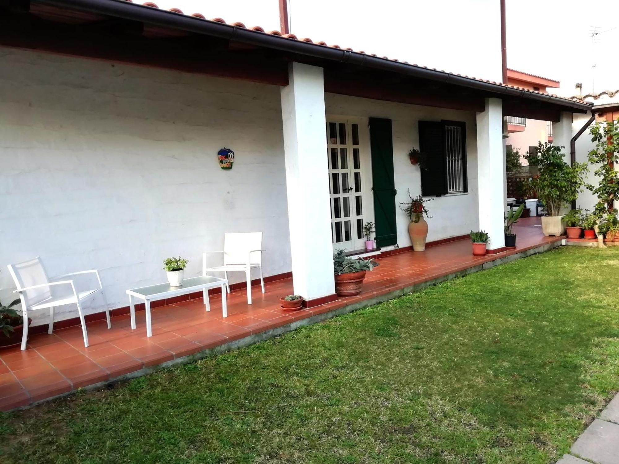 Villa Maria Apartment Capoterra Oda fotoğraf
