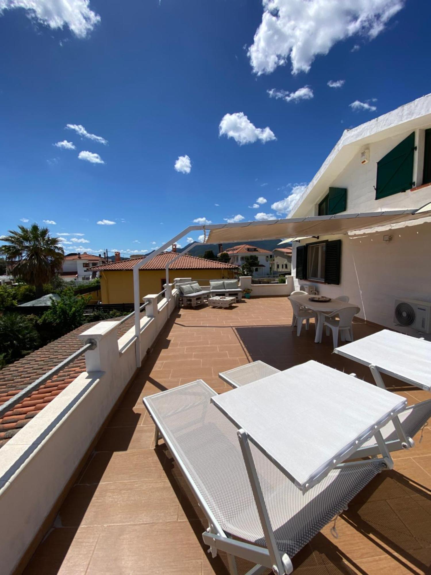 Villa Maria Apartment Capoterra Dış mekan fotoğraf